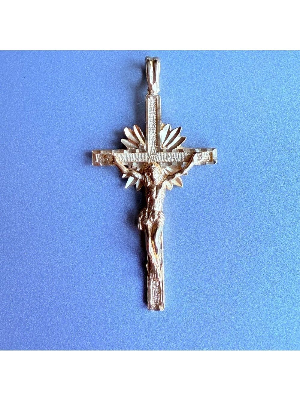 14k Gold Diamond Cut Etched Crucifix Cross Pendant for Necklace OROAMERI…